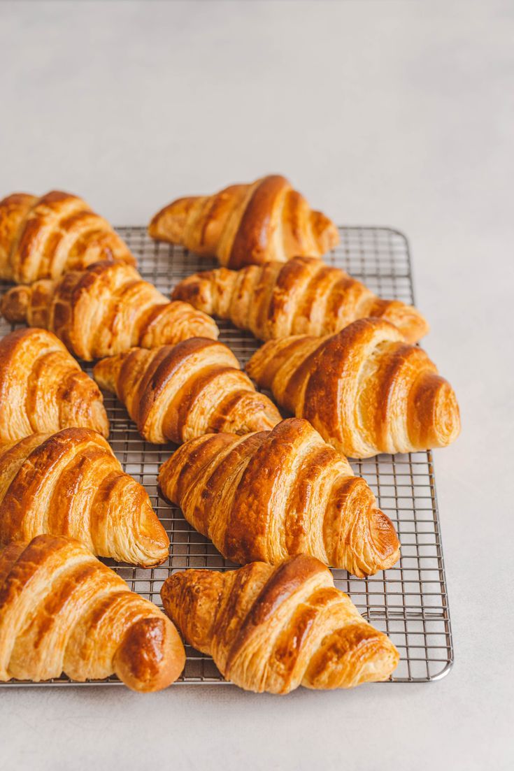 Basic Croissant